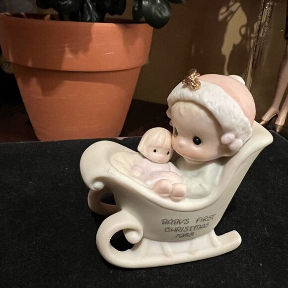HUGE PRECIOUS MOMENTS PORCELAIN COLLECTION 11 - Picture 10 of 13